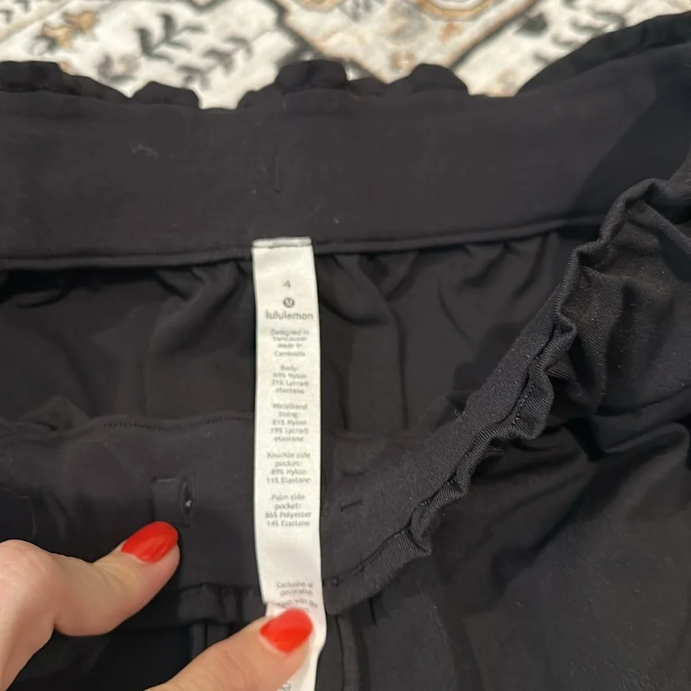 Lululemon stretch hip high rise jogger - Picture 3 of 4